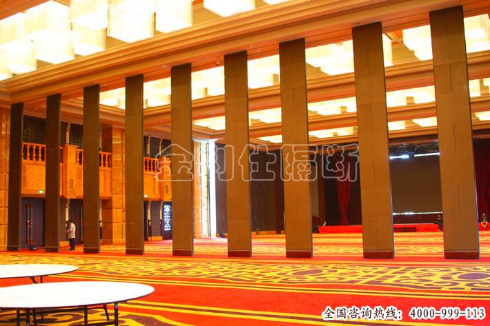  东莞曼佧特国际大酒店多功能厅活动屏风工程