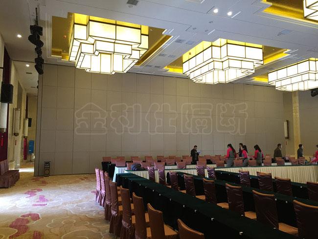 敦煌国际大酒店会议厅活动屏风